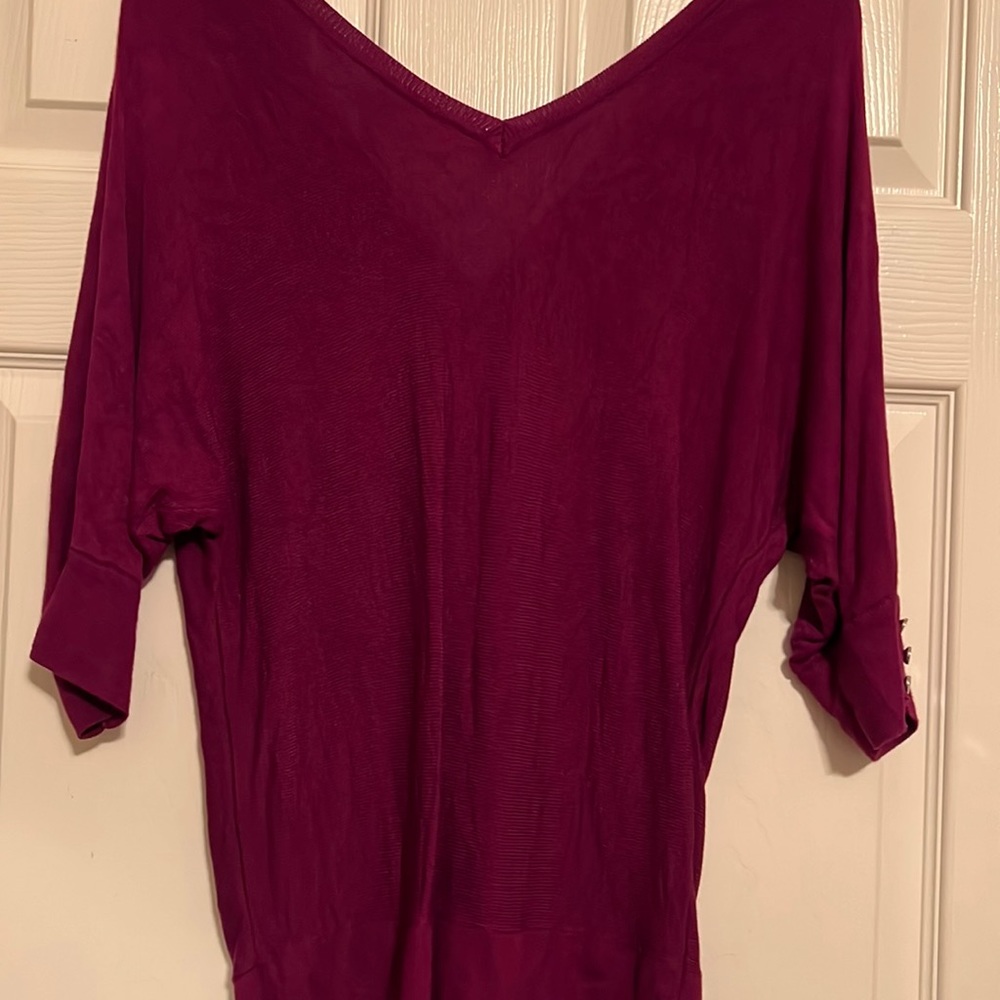White House Black Market 3/4 Sleeve sweater
